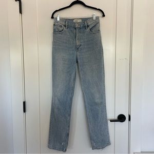 The 90s Straight Ultra High Rise